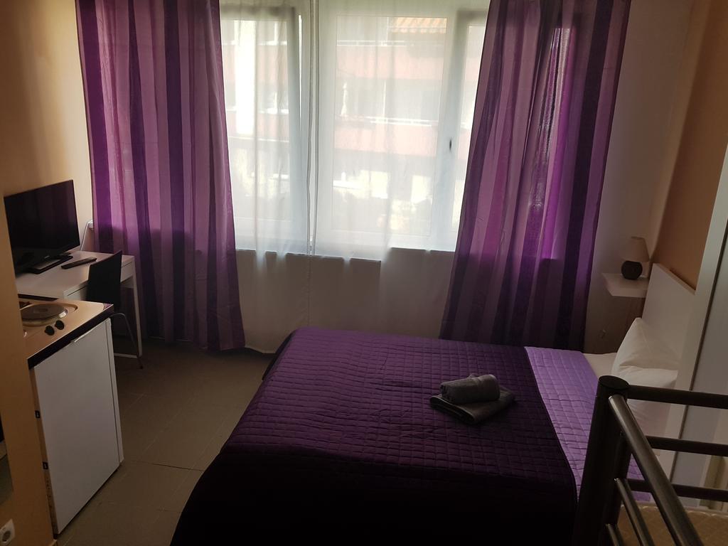 Elifim Hotell Berlin Eksteriør bilde
